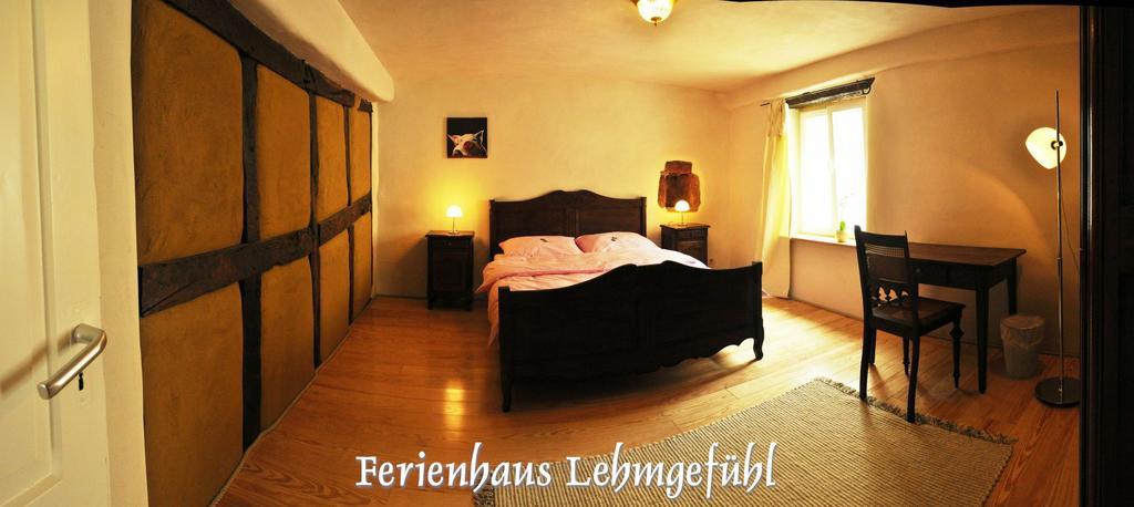 Lehmgefuehl, Design Vier, La Petite Maison Trèves Extérieur photo